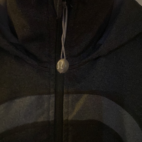 Lululemon zip up jacket - Picture 5 of 10